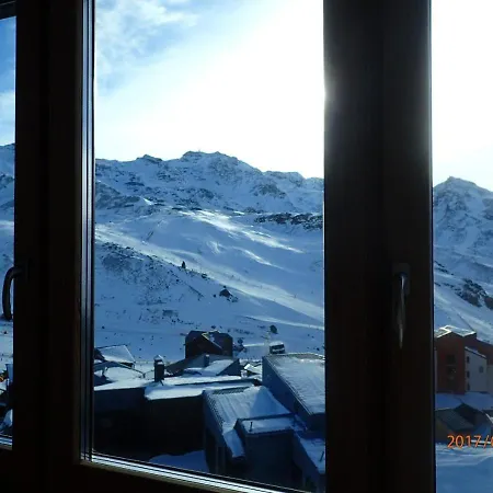 Ski-lover's Ski-in Out Panoramic View * Val Thorens