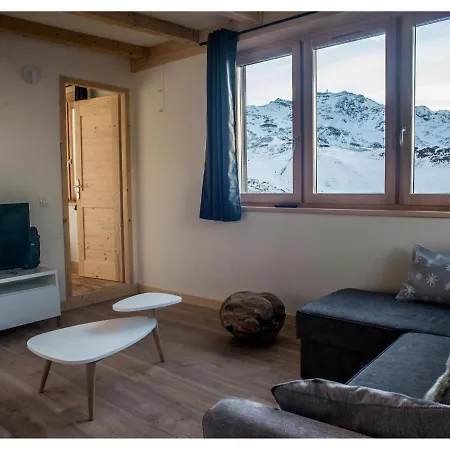 Ski-lover's Ski-in Out Panoramic View Apartment Val Thorens
